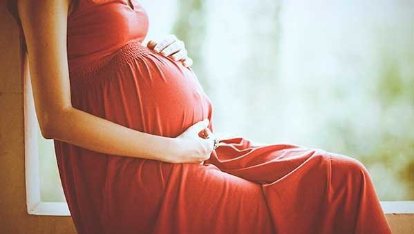 беременная женщина и аденомиоз